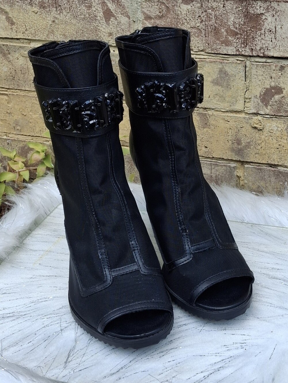 Karl Lagerfeld Black Sheer Mesh Jeweled Peep-Toe Stiletto Shoes Women Size 11 - Picture 3 of 16